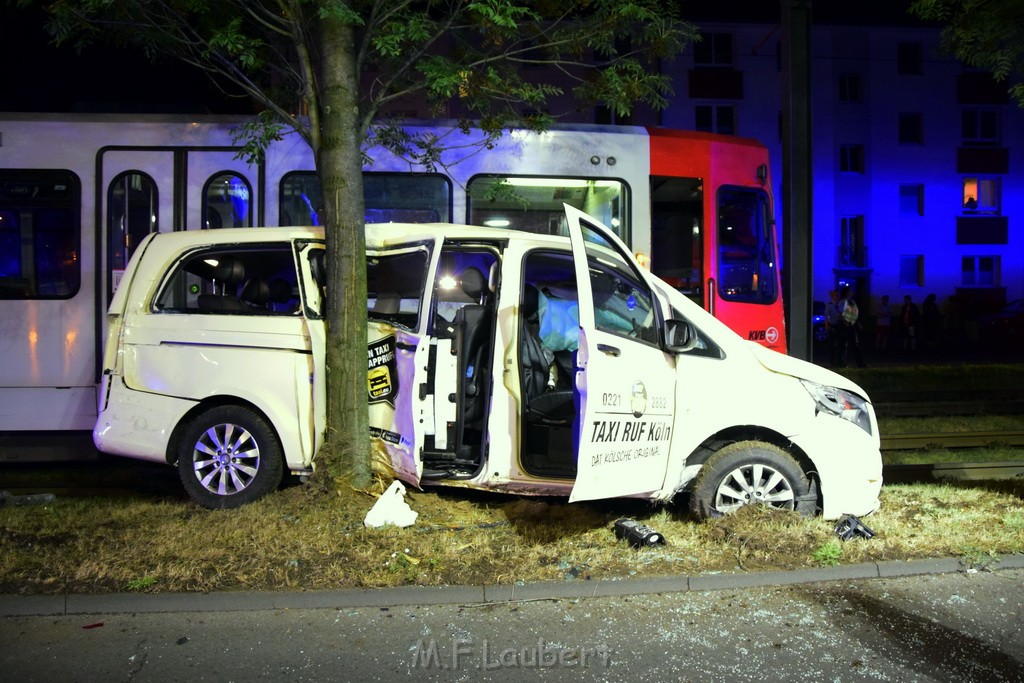 VU PKW Strab Koeln Niehl Amsterdamerstr Friedrich Karlstr P037.JPG - Miklos Laubert